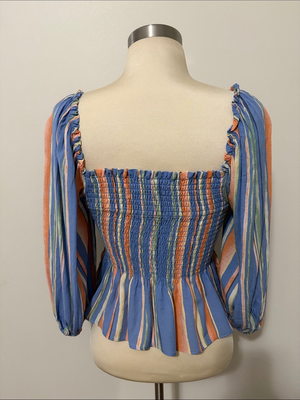 NWT Vestique Water’s Edge Striped Smocked Peasant Top Peplum S Boho Festival - Picture 3 of 7